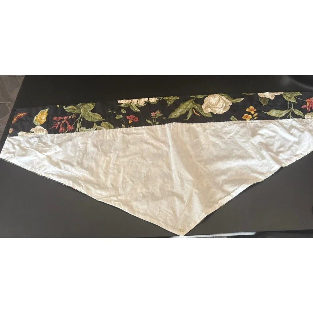 Waverly- 2 Valances, Williamsburg, Botanical Fabric, Lined, Each 51”x 23”